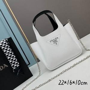 Prada Handbags 509